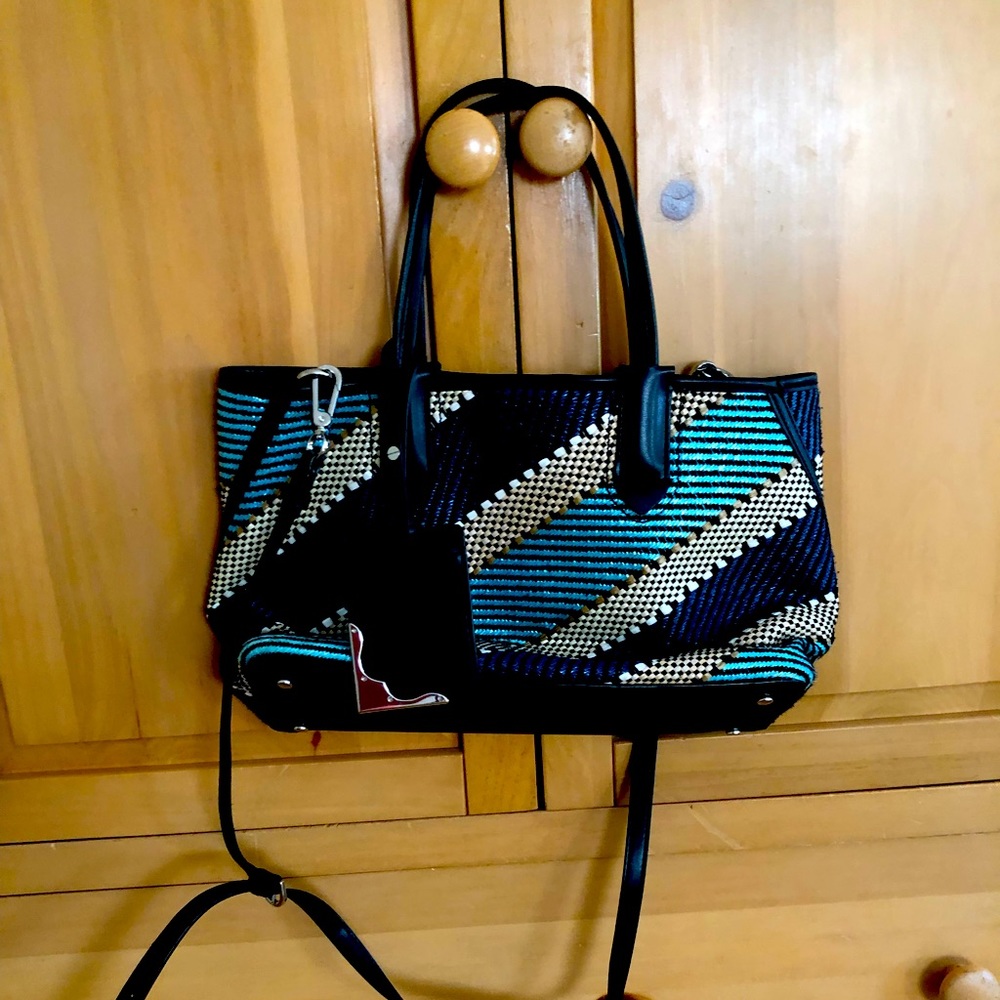 Brand new Calvin Klein purse. Never used.